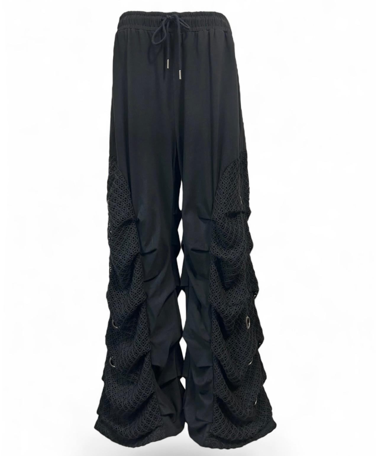 culttokyo | ボリュームアイレットパンツ 黒い