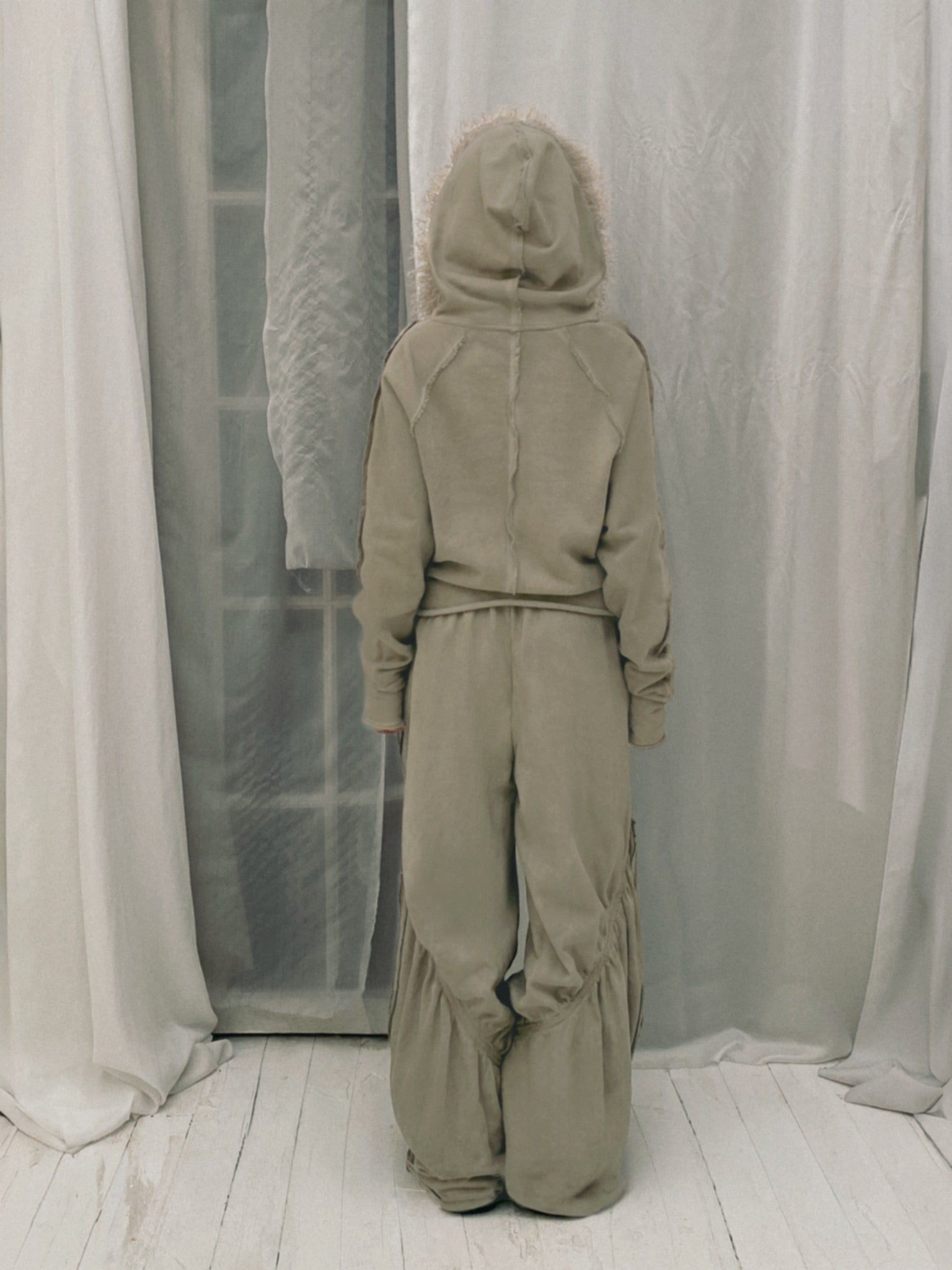 ボリュームスウェットパンツ